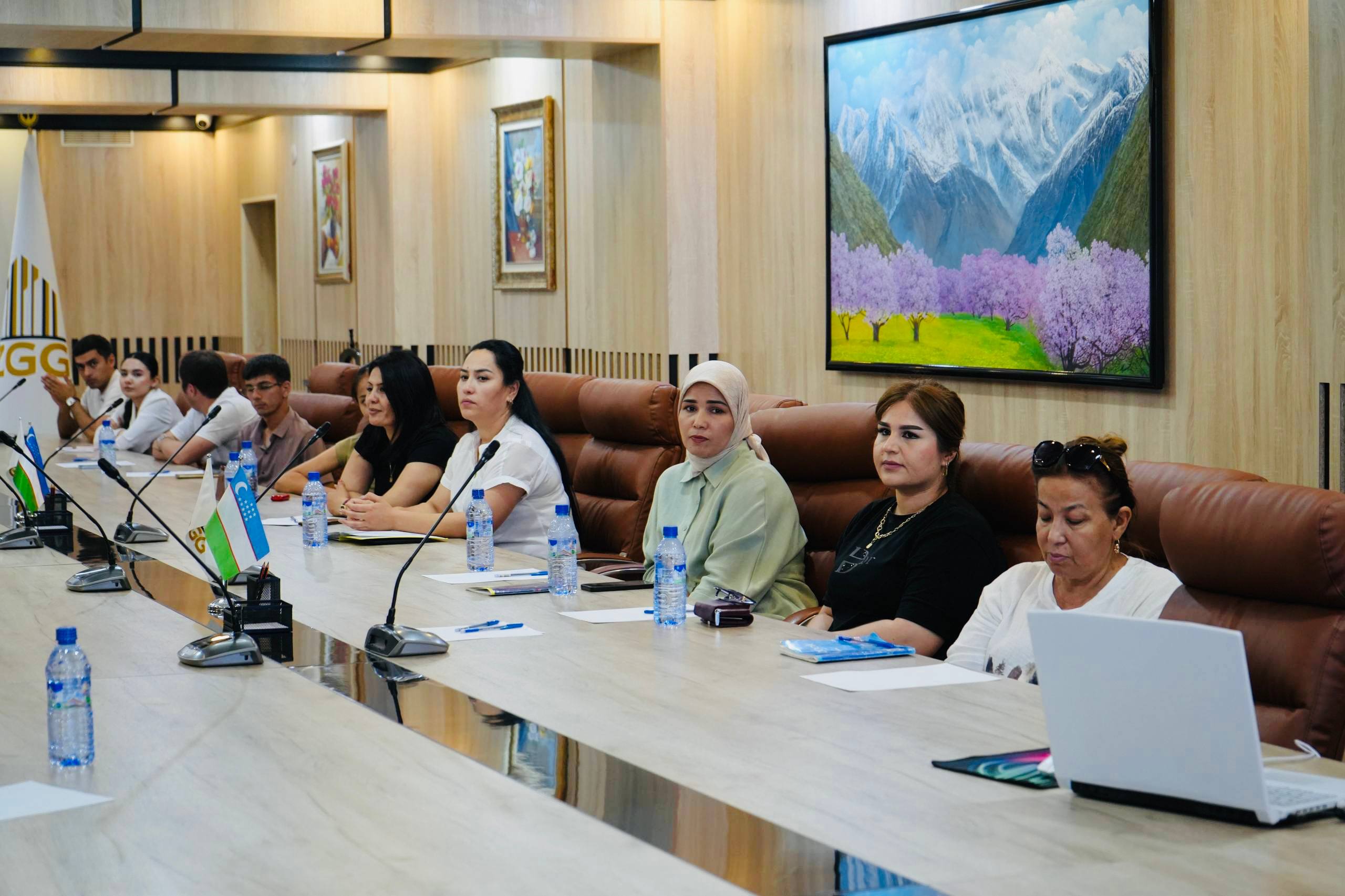 NAVOIY VILOYATIDA TURIZM SOHASIDA XIZMAT KO‘RSATISH SIFATINI OSHIRISHGA QARATILGAN MALAKA OSHIRISH KURSLARI BOSHLANDI